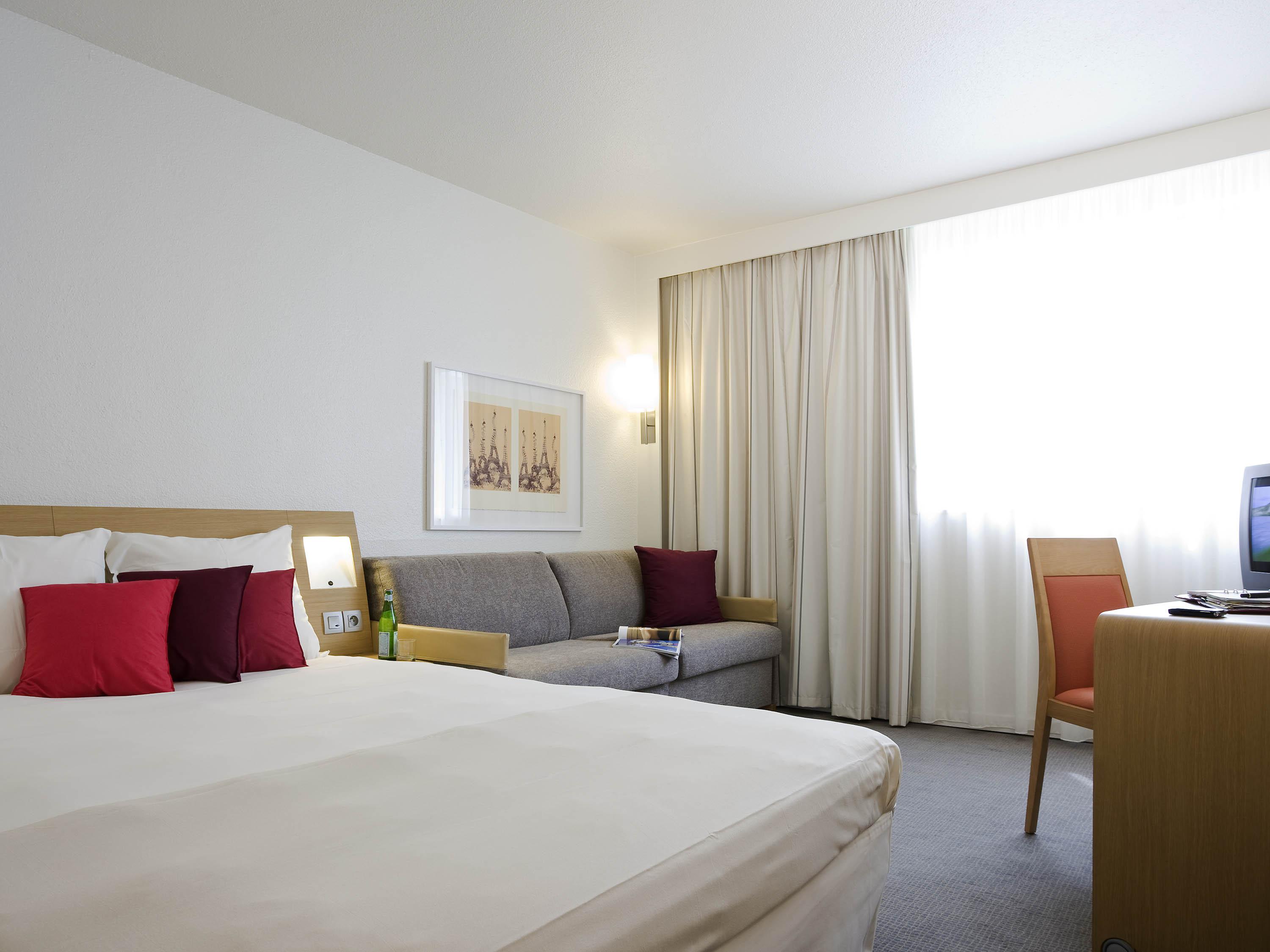Novotel Rennes Alma Exterior photo